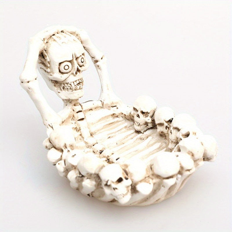 Gothic Skull Ashtray – Halloween Desktop Decor