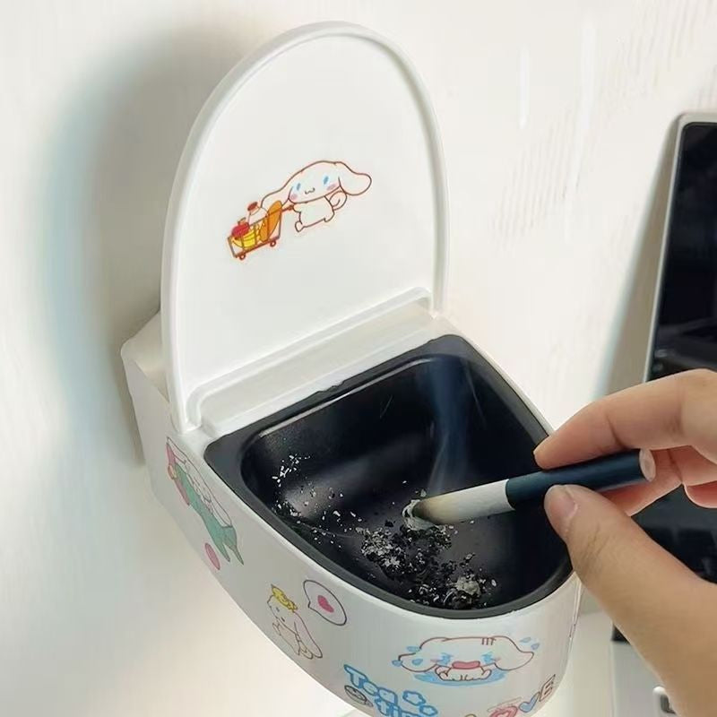 Cute Wall Ashtray with Lid – Anti-Flying Ash Bathroom & Home Use